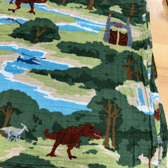 Little Unicorn x JURASSIC WORLD Cotton Muslin Swaddle Blanket Dinosuar T-Rex - Picture 5 of 9